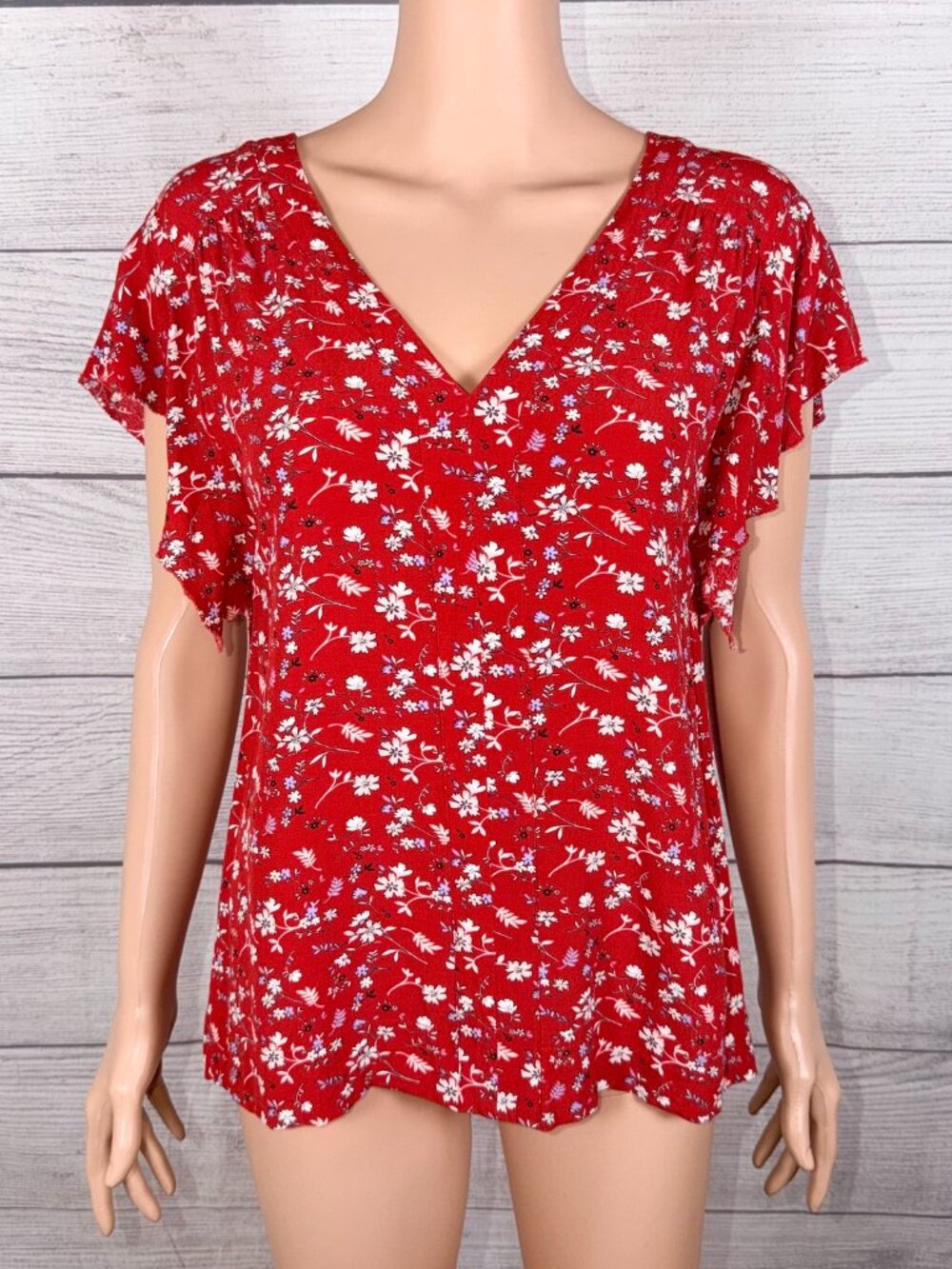 Sanctuary Return To Love V-Neck Red Floral Flutter Sleeve Top Size S